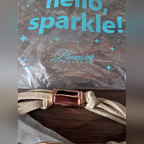 Premier Designs faceted Gemstone bracelet - Picture 8 of 9